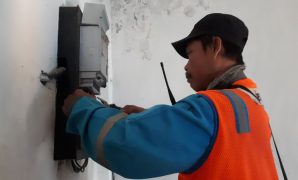 Net Metering Explained: How Rooftop Solar Credits Work — and Why Utilities and Solar Owners Fight Over Them