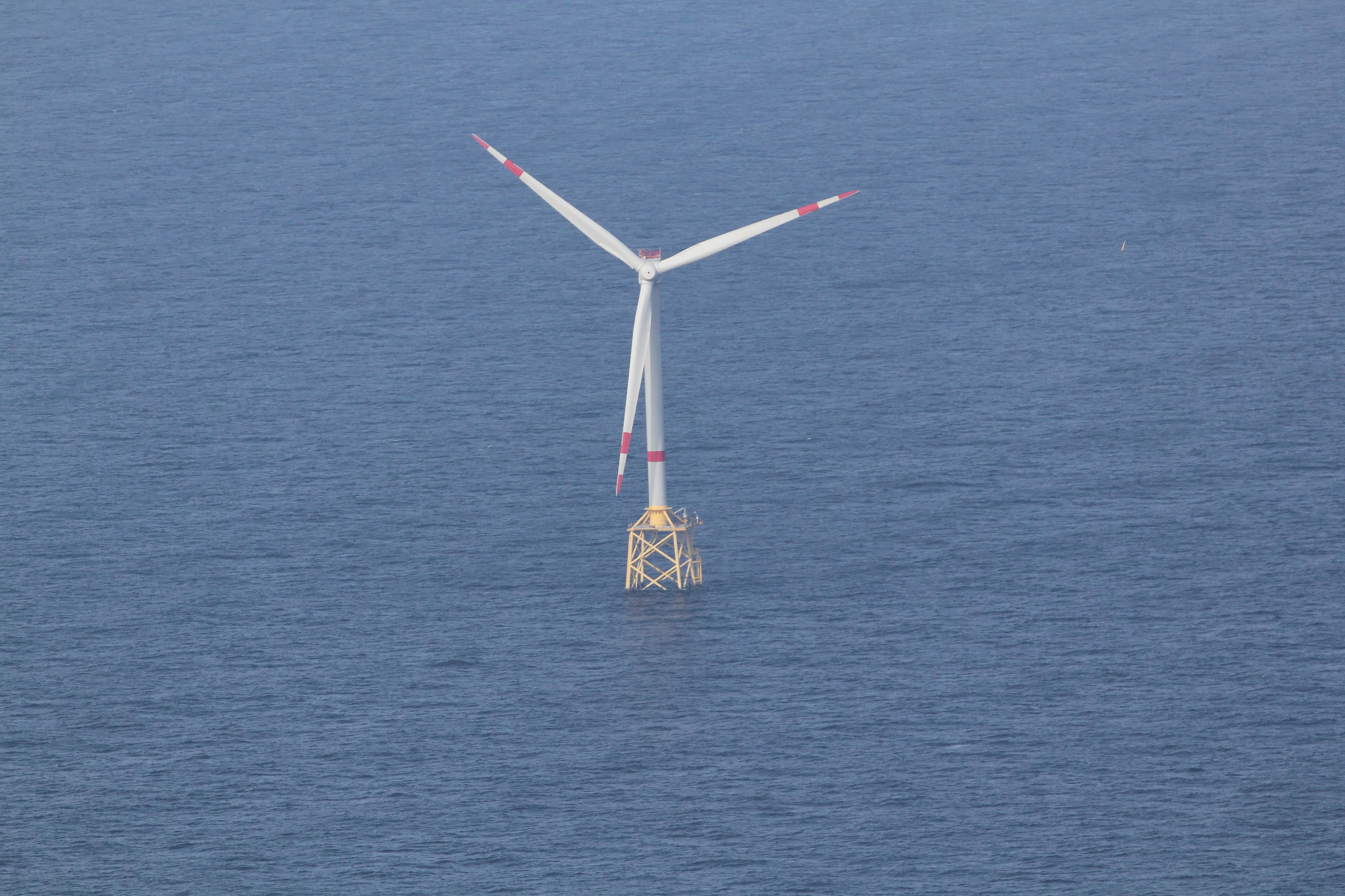 Offshore wind turbines of the Alpha Ventus wind farm seen from the air